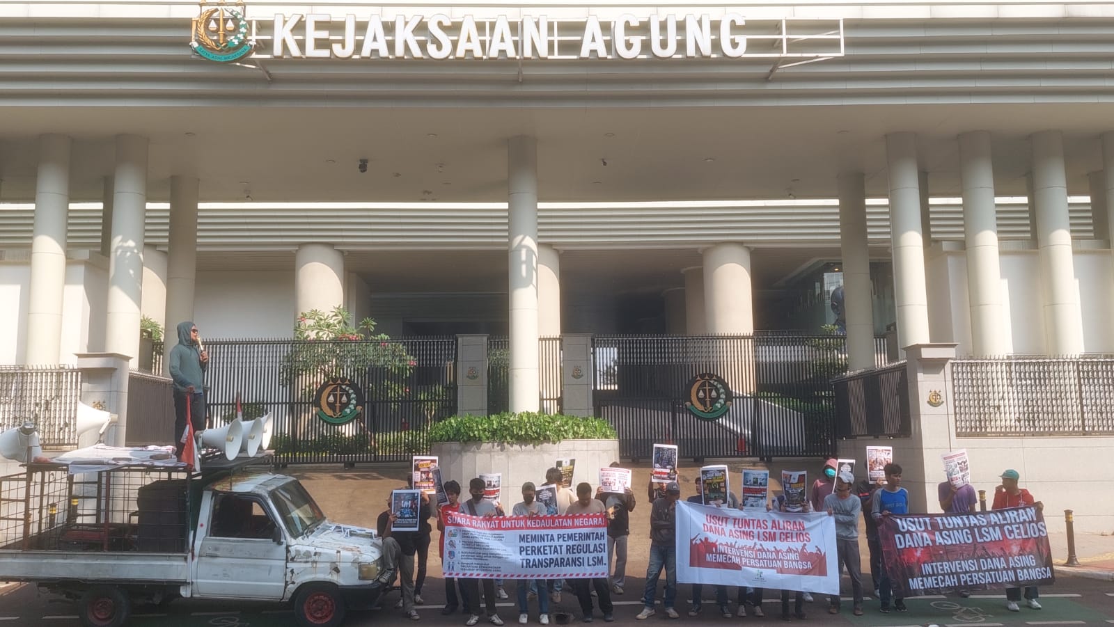 Aksi Pertasib Di Kejagung Aksi Pertasib Di Kejagung