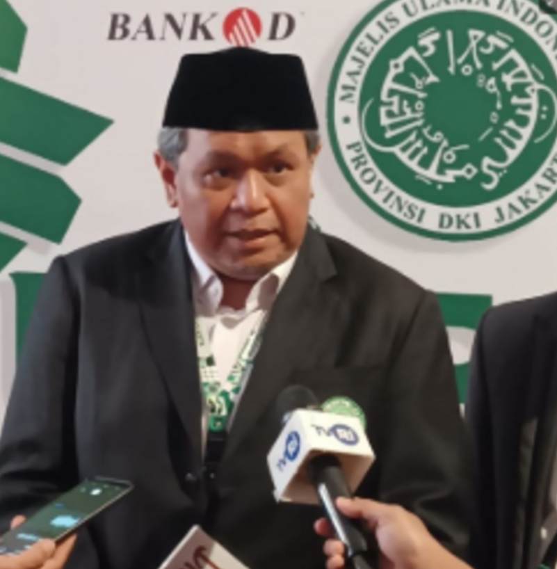 Kh Faiz Syukron Makmun